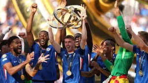 تشيلسي يتوج بطلاً لكأس العالم للأندية بفوز ساحق على بي اس جي